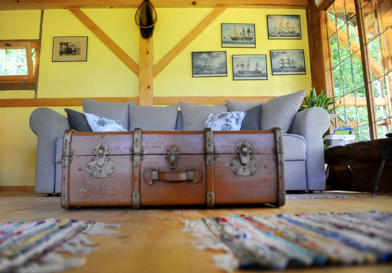 Treehouse Resnice -Mreznica Barilovic Buitenkant foto