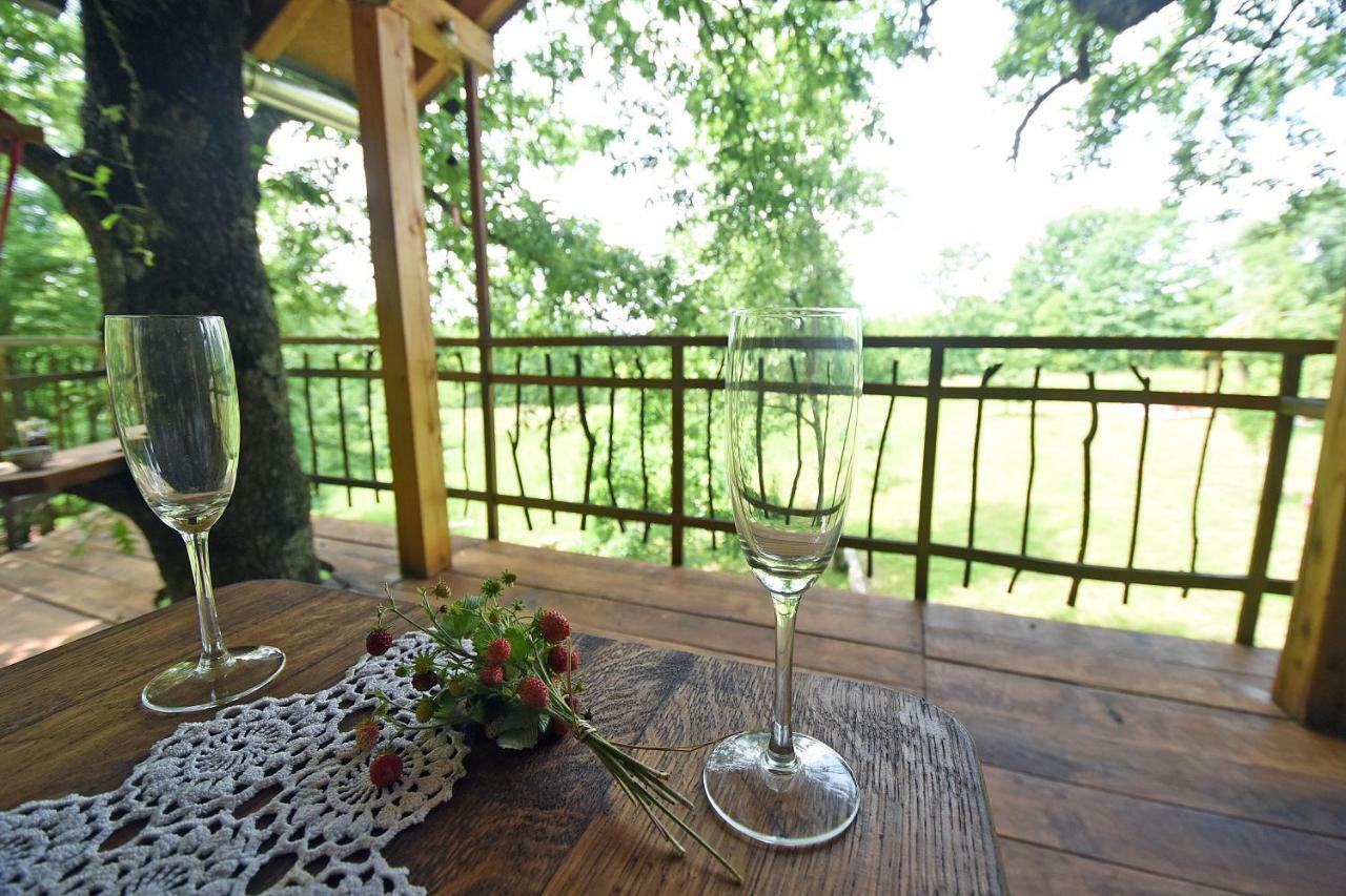 Treehouse Resnice -Mreznica Barilovic Buitenkant foto
